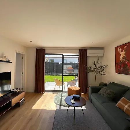 The Gilded Cross - Luxury Cbd 3 Bedrooms